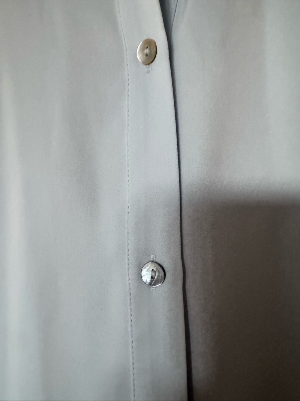 Rachel Zoe Light Blue Button-Up Shirt - Elegant Women's Top size XL - Picture 4 of 5